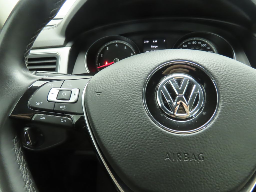 Thumbnail: 2019 Volkswagen Atlas - 11