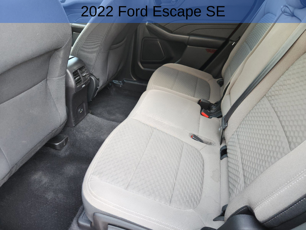 2022 Ford Escape SE 28