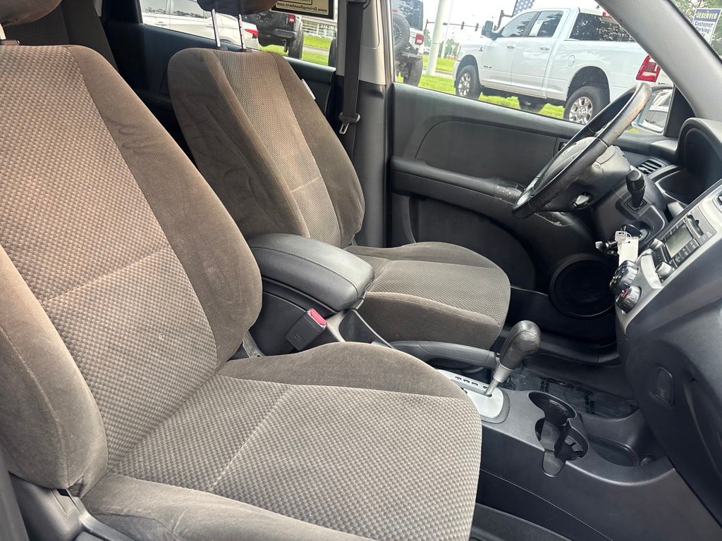 Used 2010 Silver Kia EX image 23