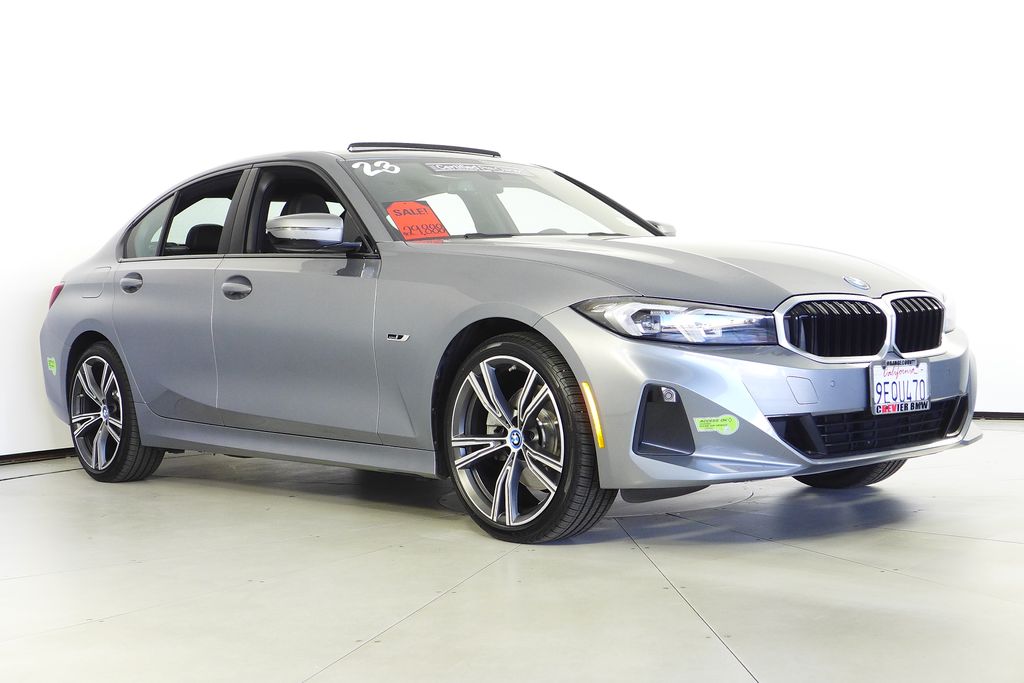 Thumbnail: 2023 BMW 3 Series - 4