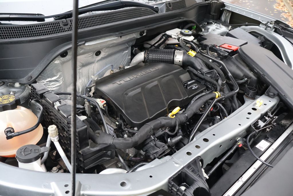 Thumbnail: 2024 Chevrolet Trax - 15