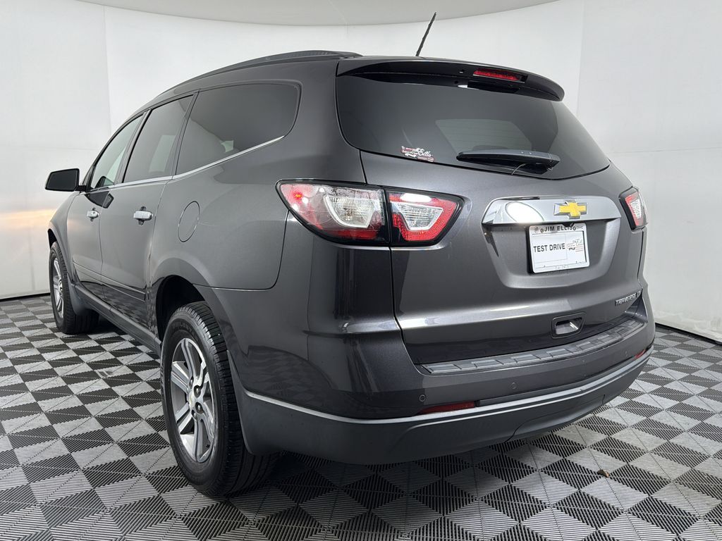used 2015 Chevrolet Traverse car, priced at $9,995