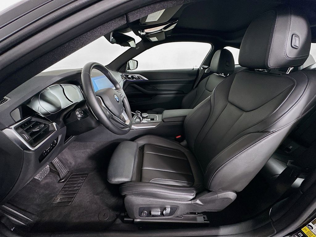Thumbnail: 2022 BMW 4 Series - 22