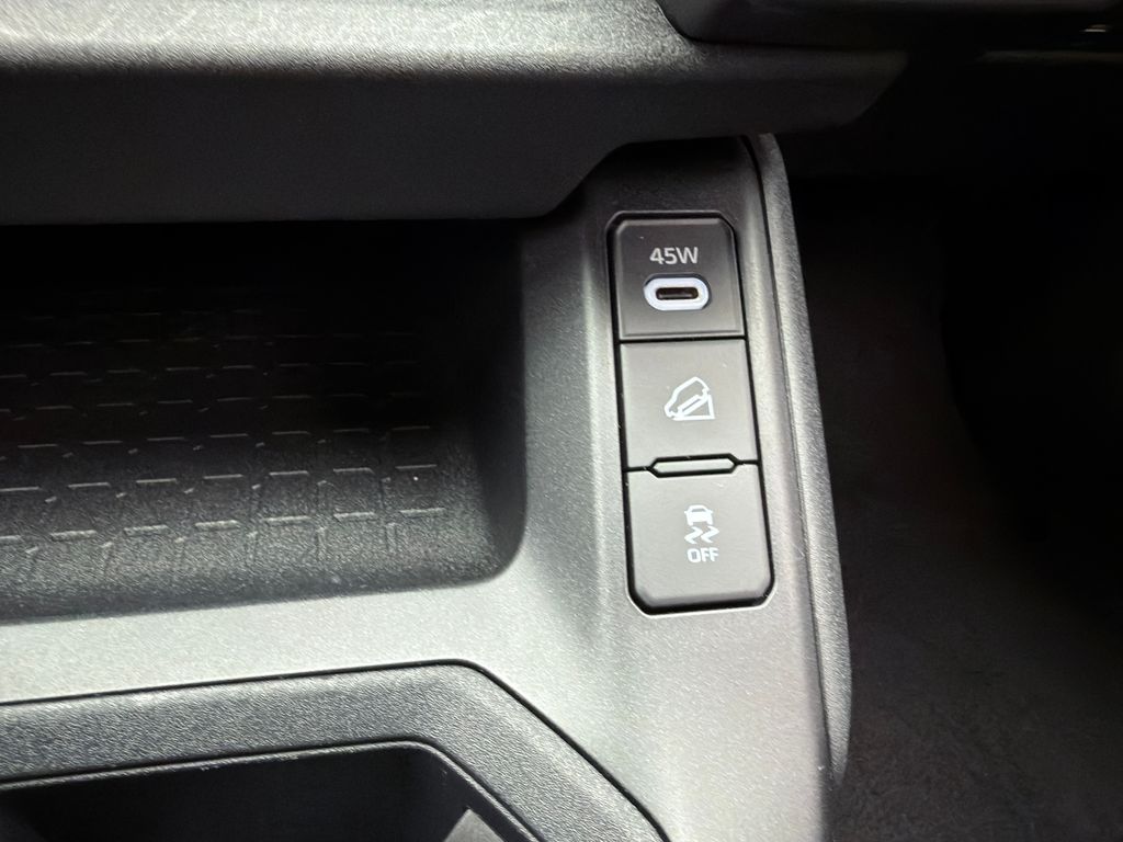 Thumbnail: 2026 Toyota RAV4 - 27