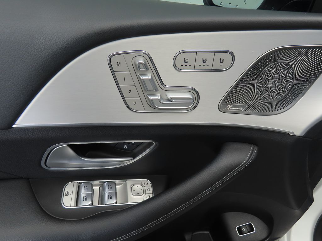 Thumbnail: 2022 Mercedes-Benz GLE - 23