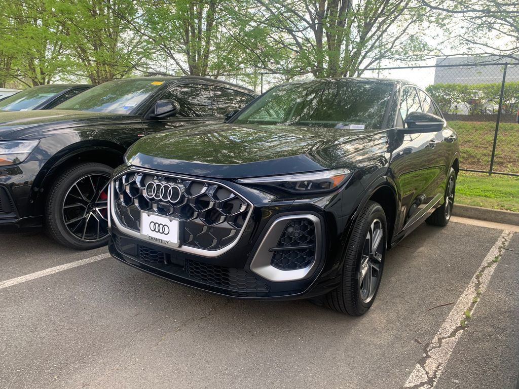 Thumbnail: 2025 Audi Q5 - 3