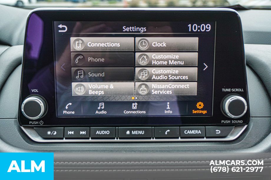 Used 2025 Blue Nissan SV image 34
