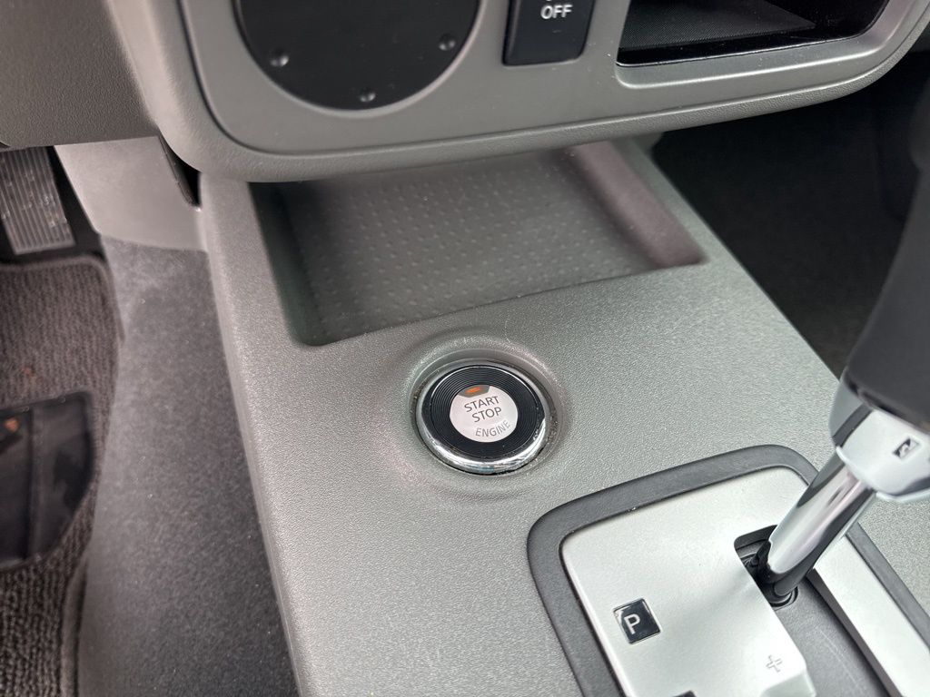 2020 Nissan Frontier Crew Cab SV 4x2