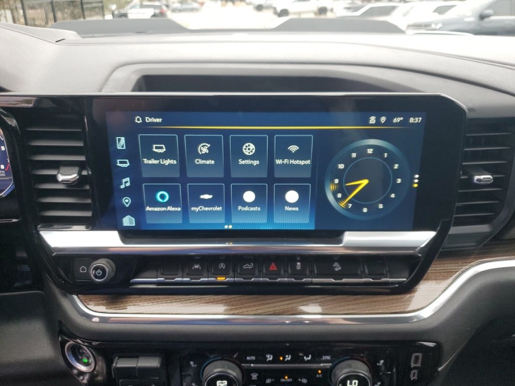 Used Car 2024 Chevrolet Silverado 1500  Lt Trail Boss For Sale Under $50,000 In Austin, Texas