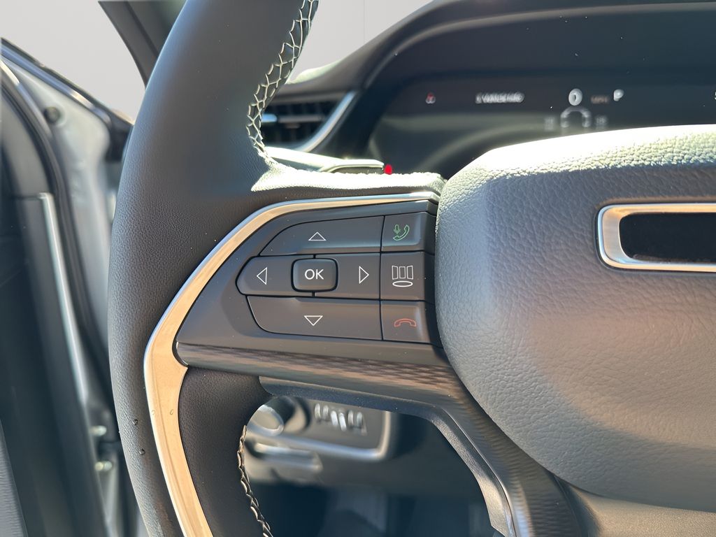 New Car 2025 Jeep Grand Cherokee L  For Sale Under $50,000 In Austin, Texas