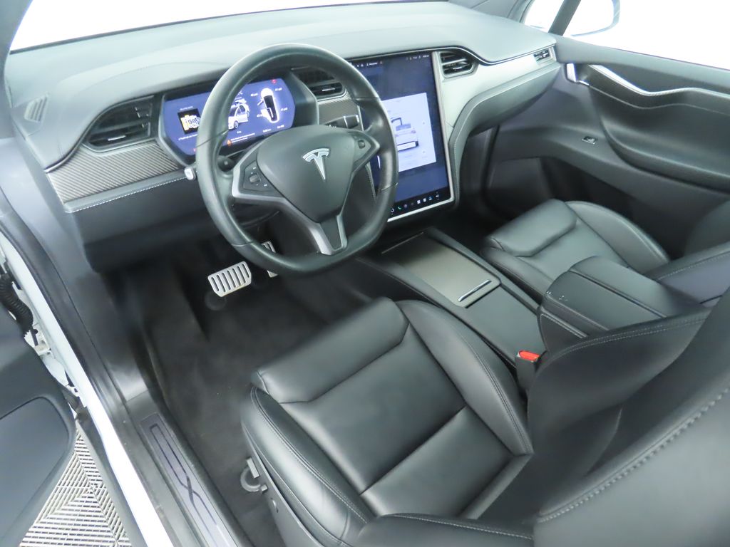Thumbnail: 2020 Tesla Model X - 17