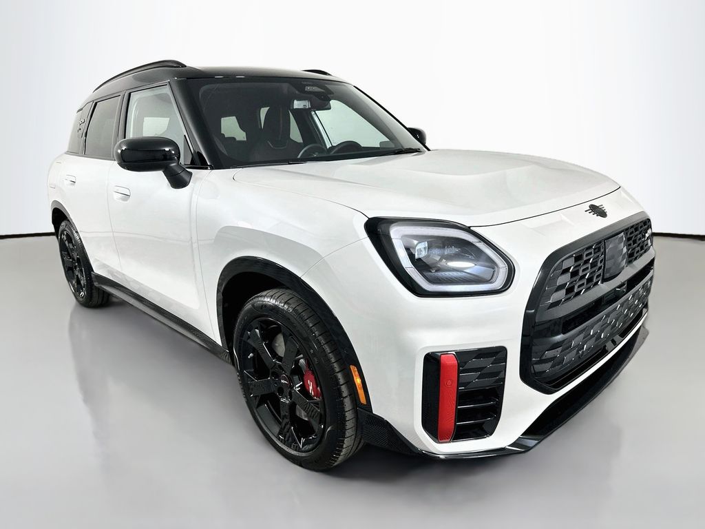 Thumbnail: 2027 MINI Cooper Countryman - 3