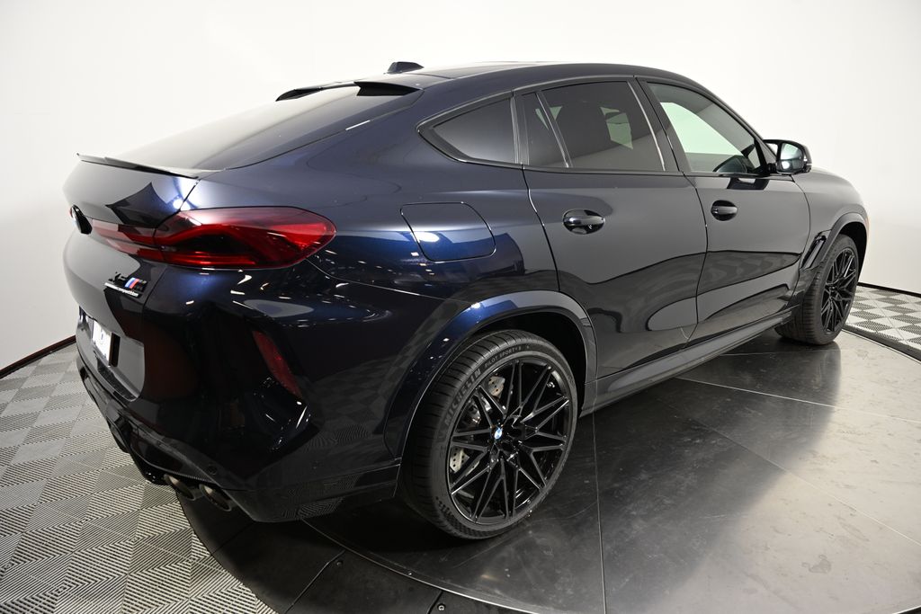 2025 BMW X6 M 6