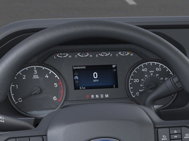 2026 Oxford White Ford Super Duty F-550 DRW XL RWD Chassis