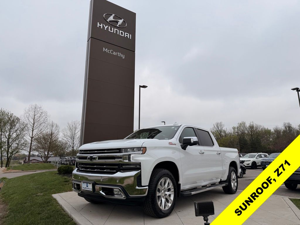 Summit White 2021 Chevrolet Silverado 1500 LTZ Crew Cab 4WD Pickup Truck Four-Wheel Drive 8-Speed Automatic