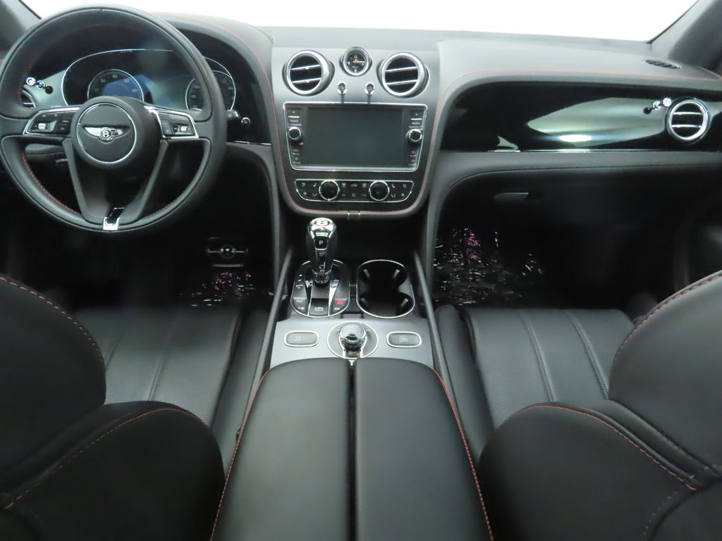 Thumbnail: 2019 Bentley Bentayga - 13