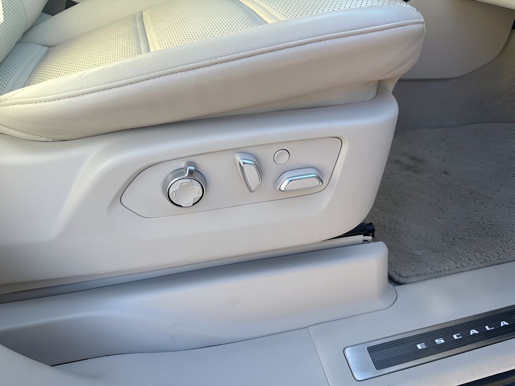 Used Car 2022 Cadillac Escalade  Sport Platinum For Sale Under $80,000 In Austin, Texas