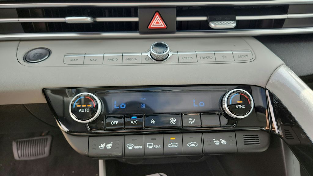 2026 Hyundai Elantra Hybrid