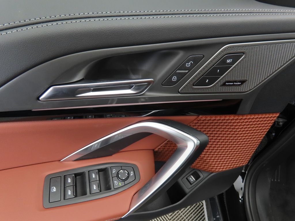 Thumbnail: 2026 BMW X1 - 23