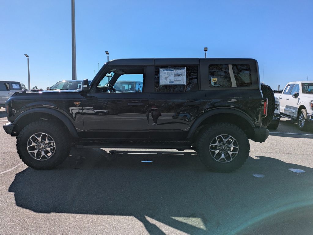 2025 Ford Bronco Badlands