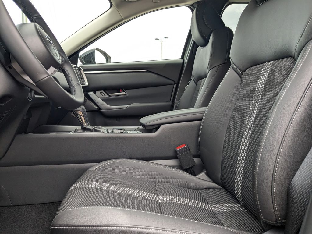 2025 Mazda CX-50 2.5 S Preferred