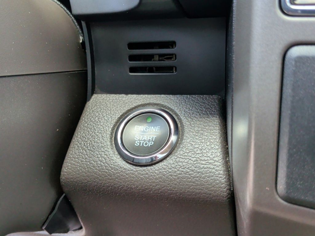 2021 Ford Expedition Max XLT White at Toyota of Victoria