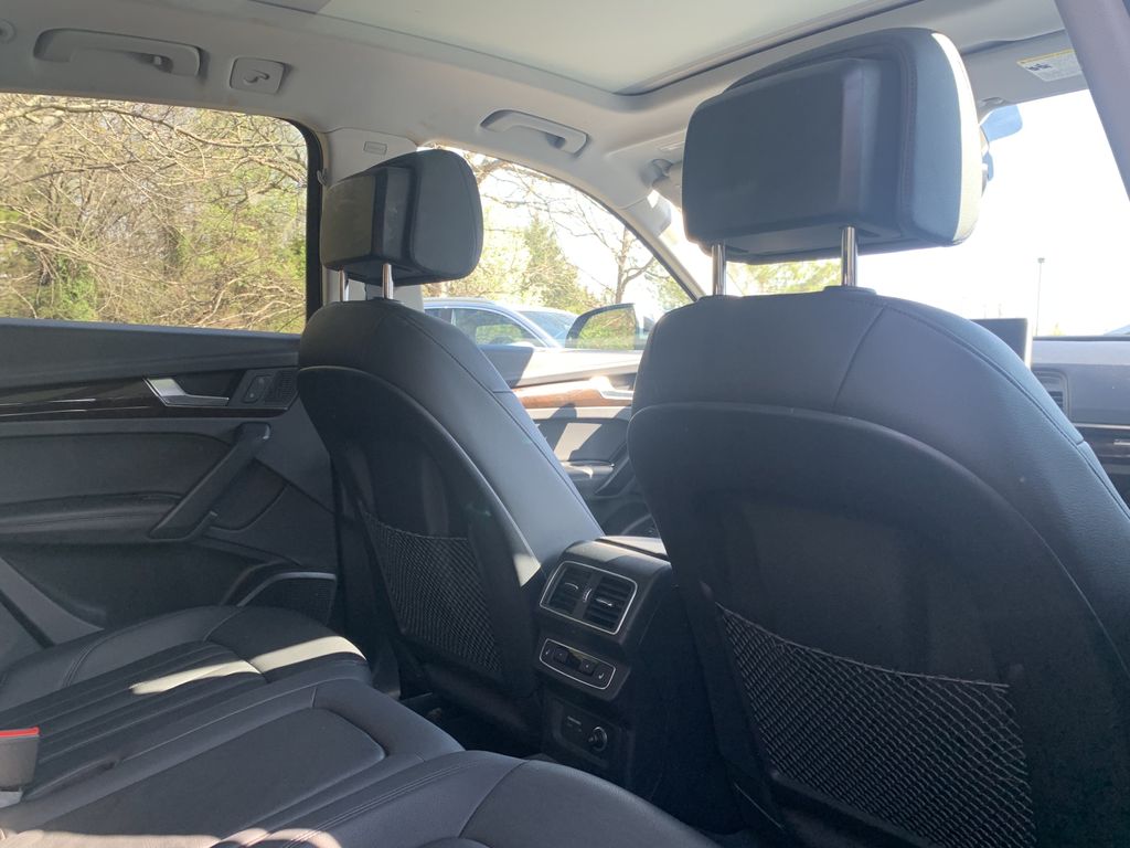 Thumbnail: 2019 Audi Q5 - 7