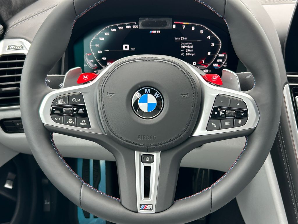Thumbnail: 2025 BMW M8 - 17