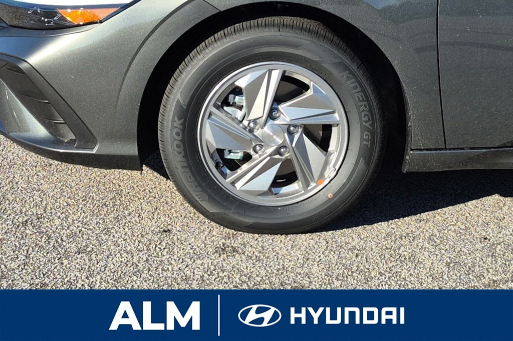 New 2026 Gray Hyundai SE image 12