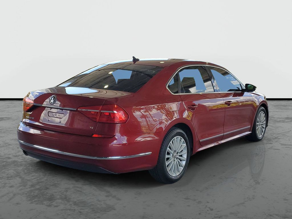 1VWBS7A33GC058307