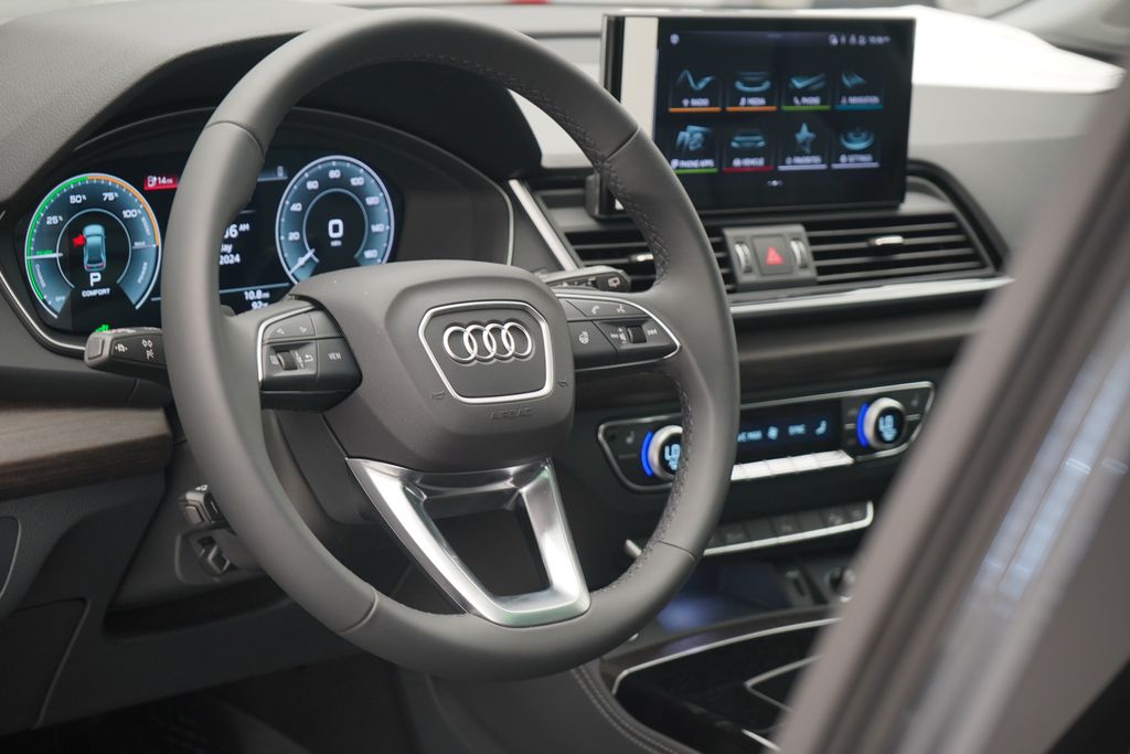 2024 Audi Q5 e  8