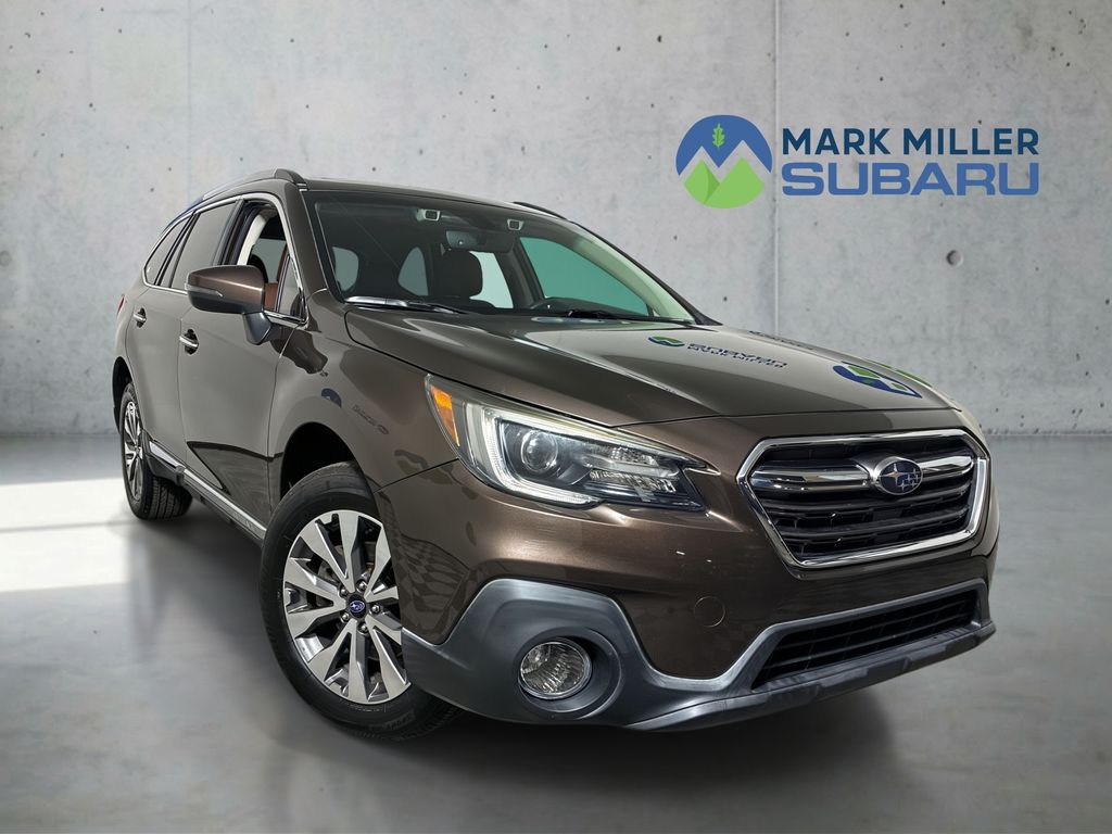 2019 Subaru Outback 2.5i Touring's photo