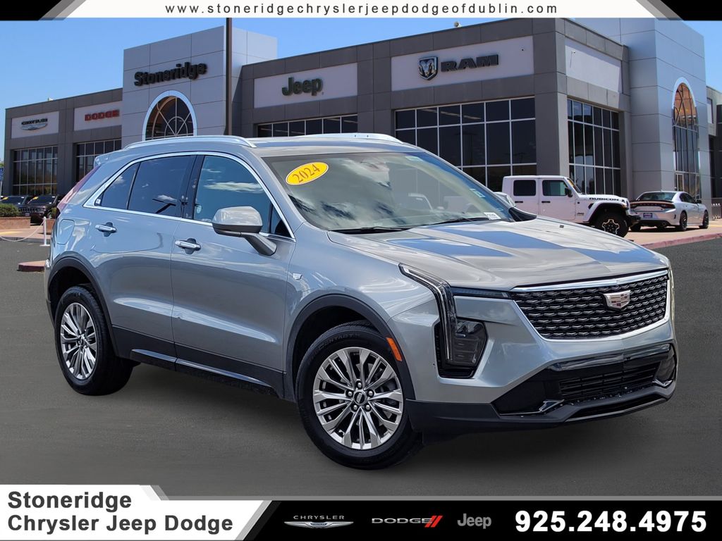 2024 Cadillac XT4 Premium Luxury AWD