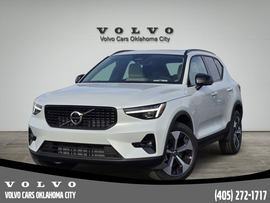 2026 Volvo XC40 Plus