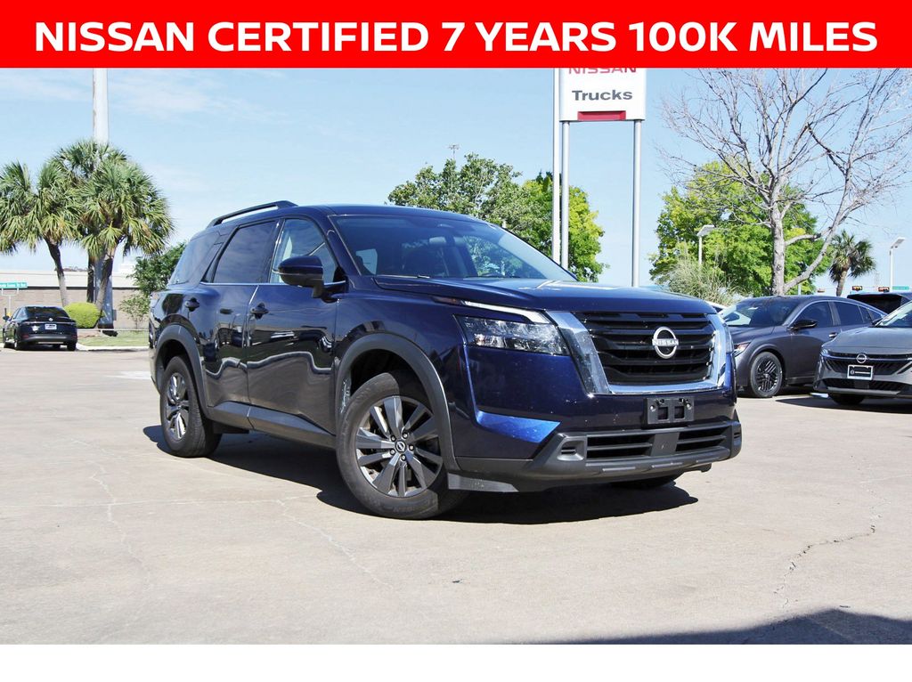 2024 Nissan Pathfinder SV - 0