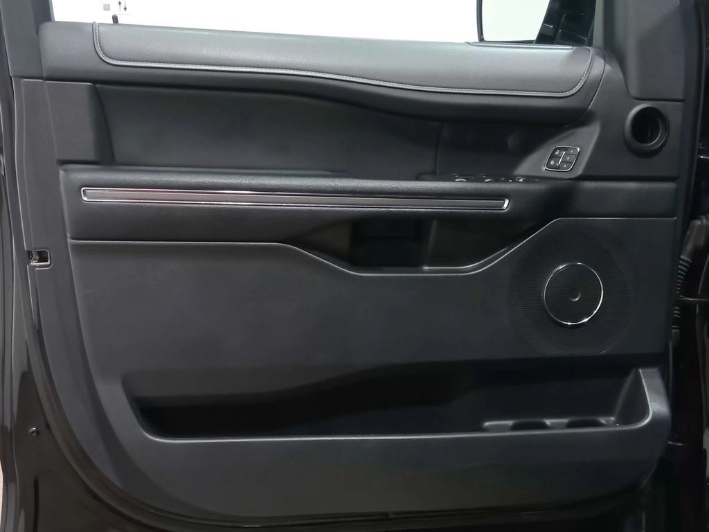 2024 Ford Expedition XLT MAX