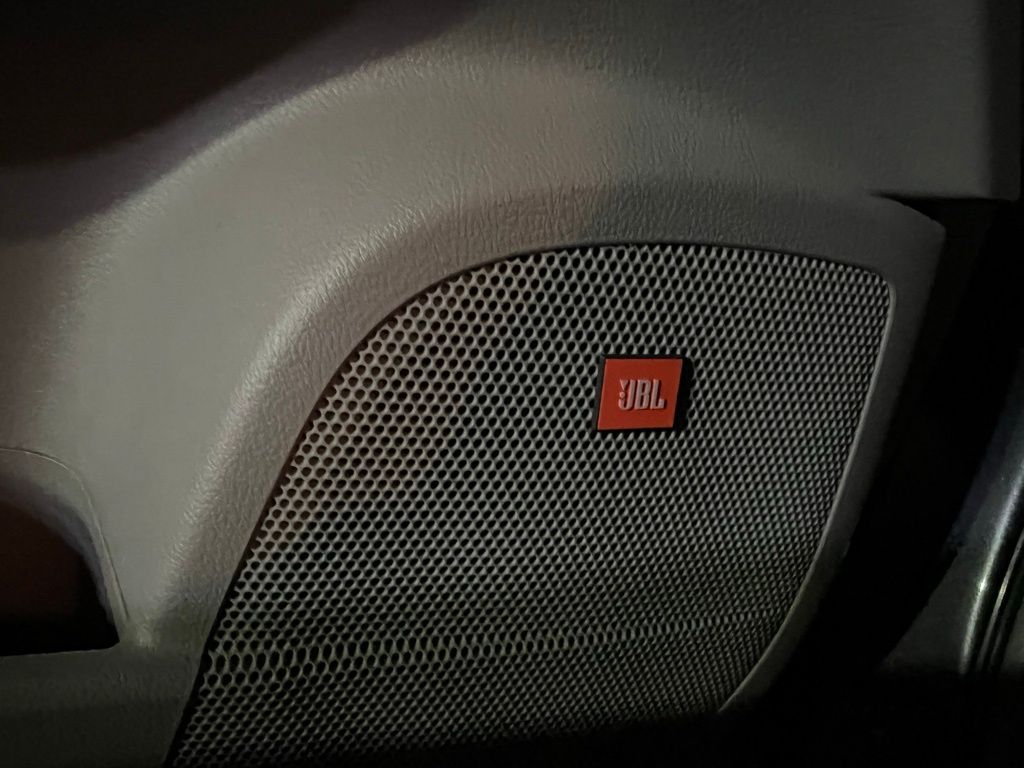 Thumbnail: 2013 Toyota Highlander - 7