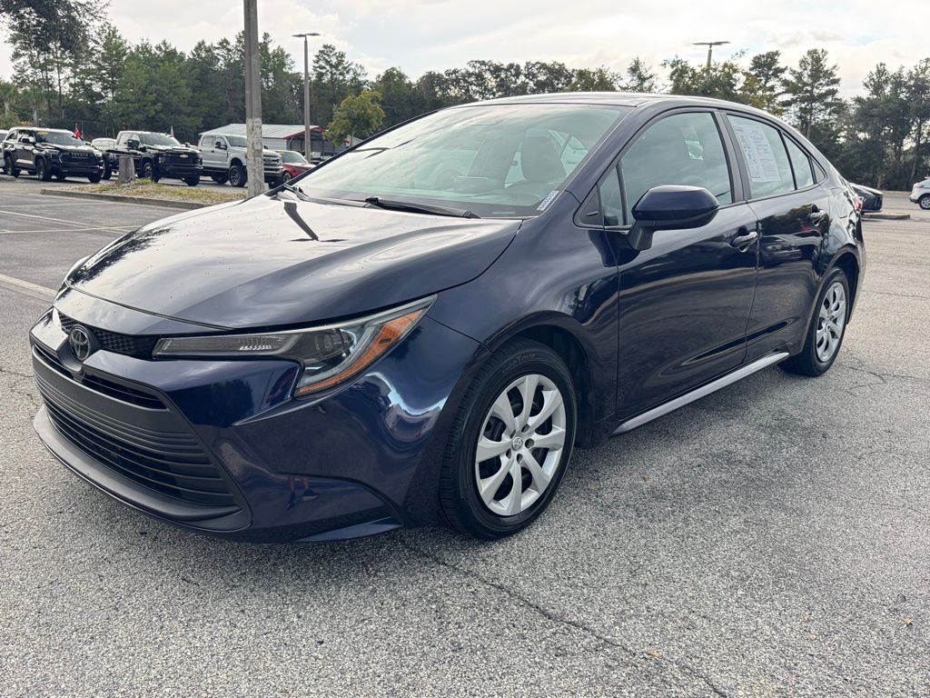 2024 Toyota Corolla LE photo 2