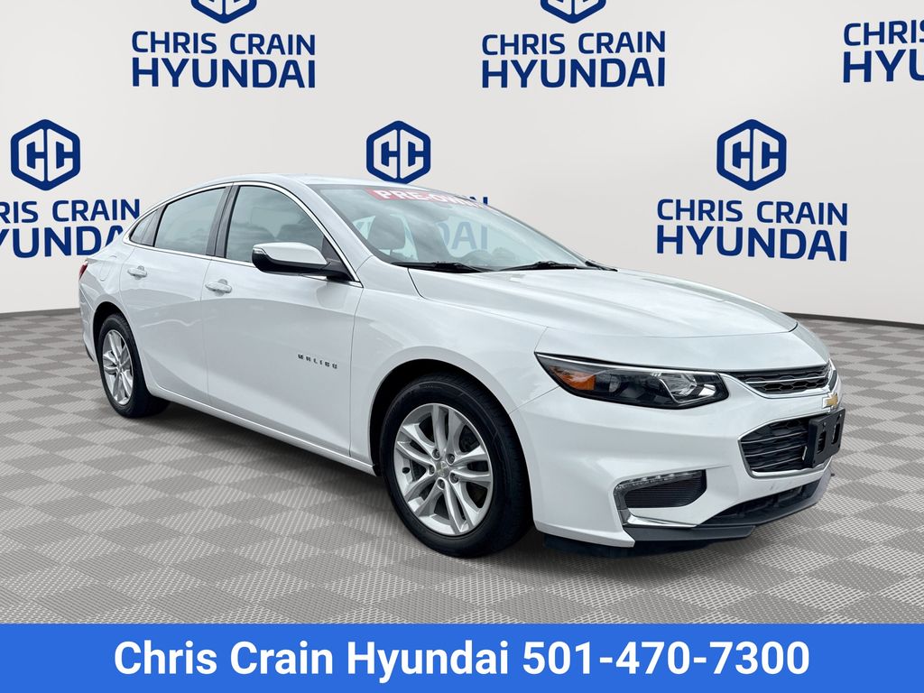 Summit White 2018 Chevrolet Malibu LT FWD Sedan Front-Wheel Drive 6-Speed Automatic