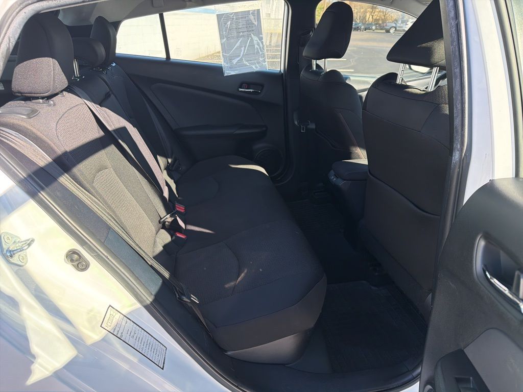 Thumbnail: 2021 Toyota Prius - 22