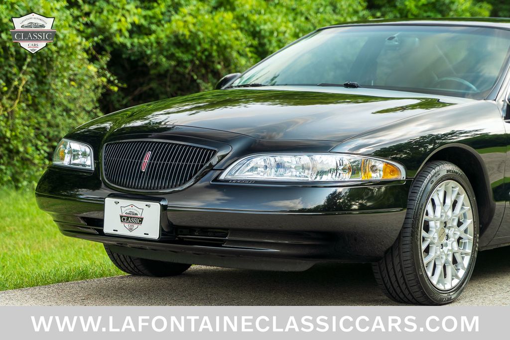 1997 Lincoln Mark VIII 16