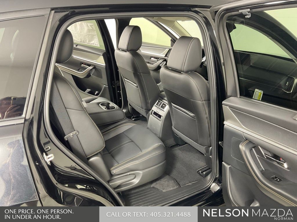 2026 Mazda CX-70 Preferred Package - Photo 16