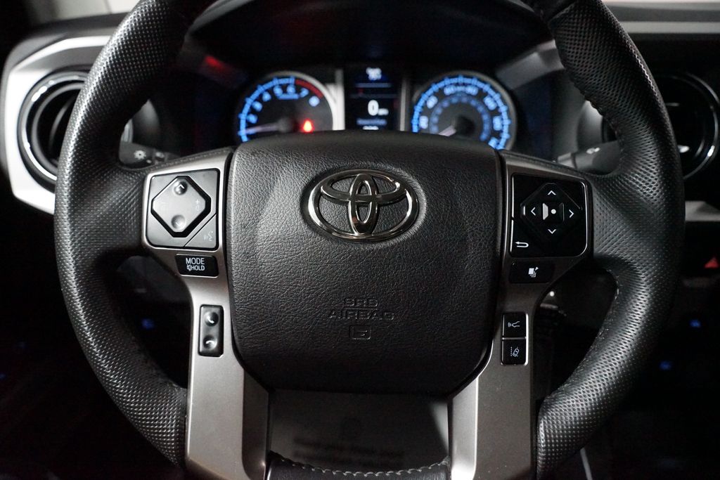 Thumbnail: 2021 Toyota Tacoma - 13