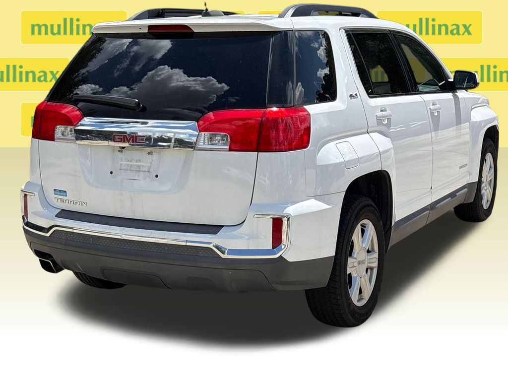 Used 2016 White GMC SLE-2 image 4