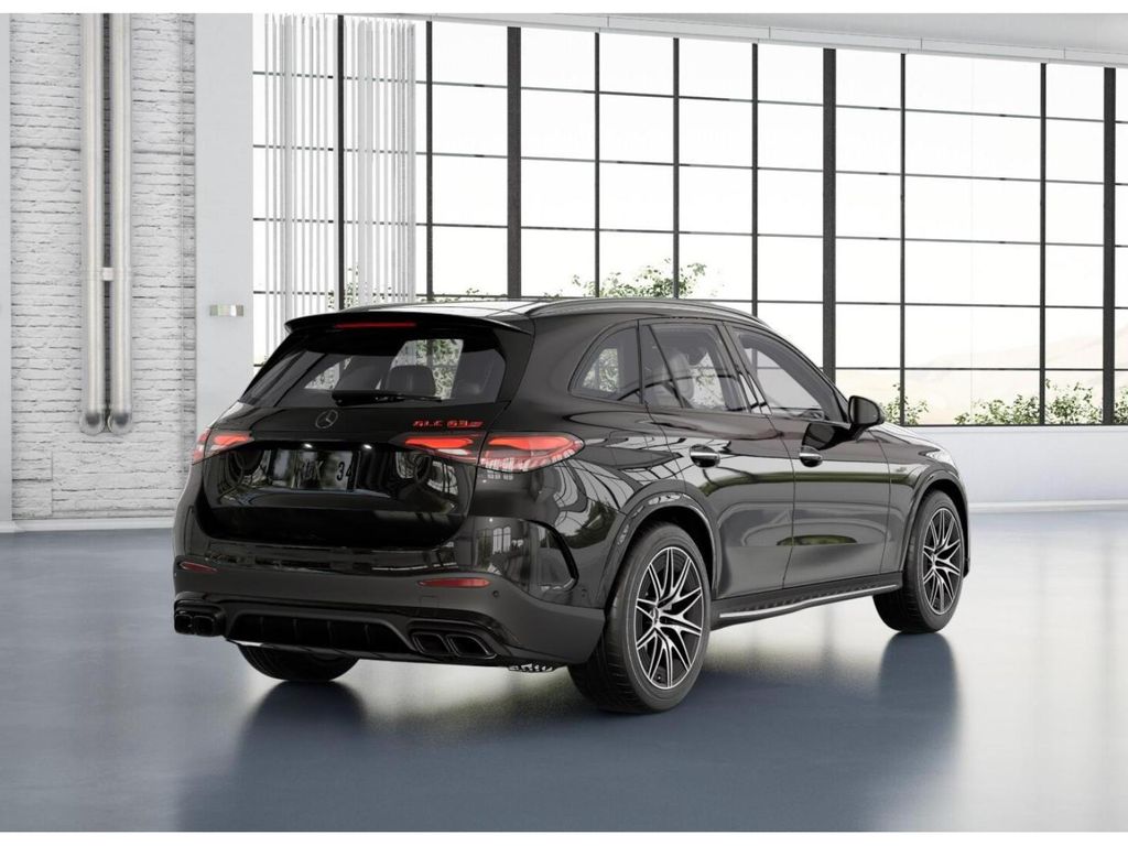 2025 Mercedes-Benz GLC 63 AMG 22