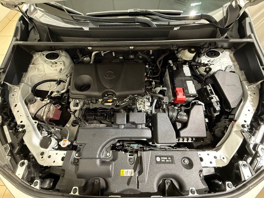 Thumbnail: 2025 Toyota RAV4 - 9