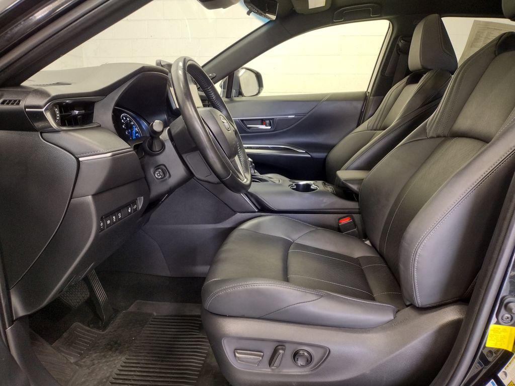 2022 Toyota Venza Limited