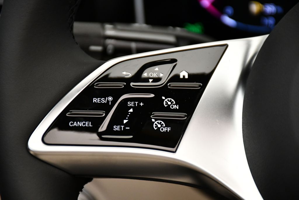 Thumbnail: 2026 Mercedes-Benz CLE - 30