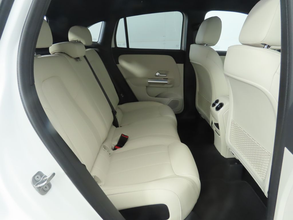 Thumbnail: 2026 Mercedes-Benz GLA - 24