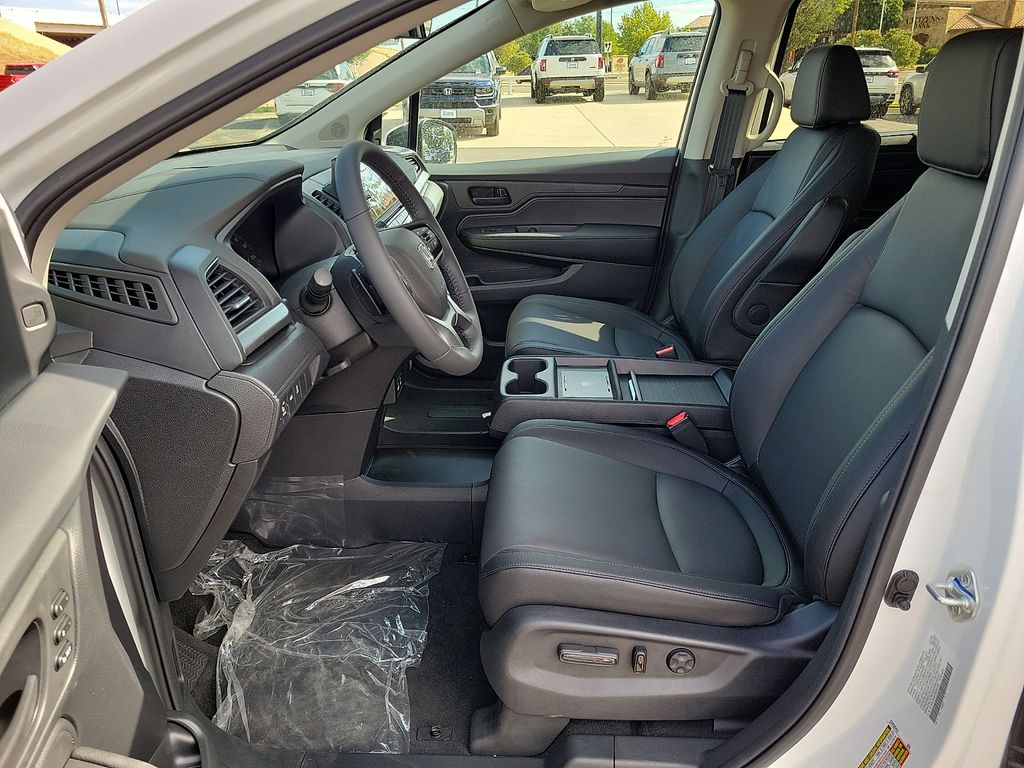 2026 Honda Odyssey EX-L White at Brown Honda